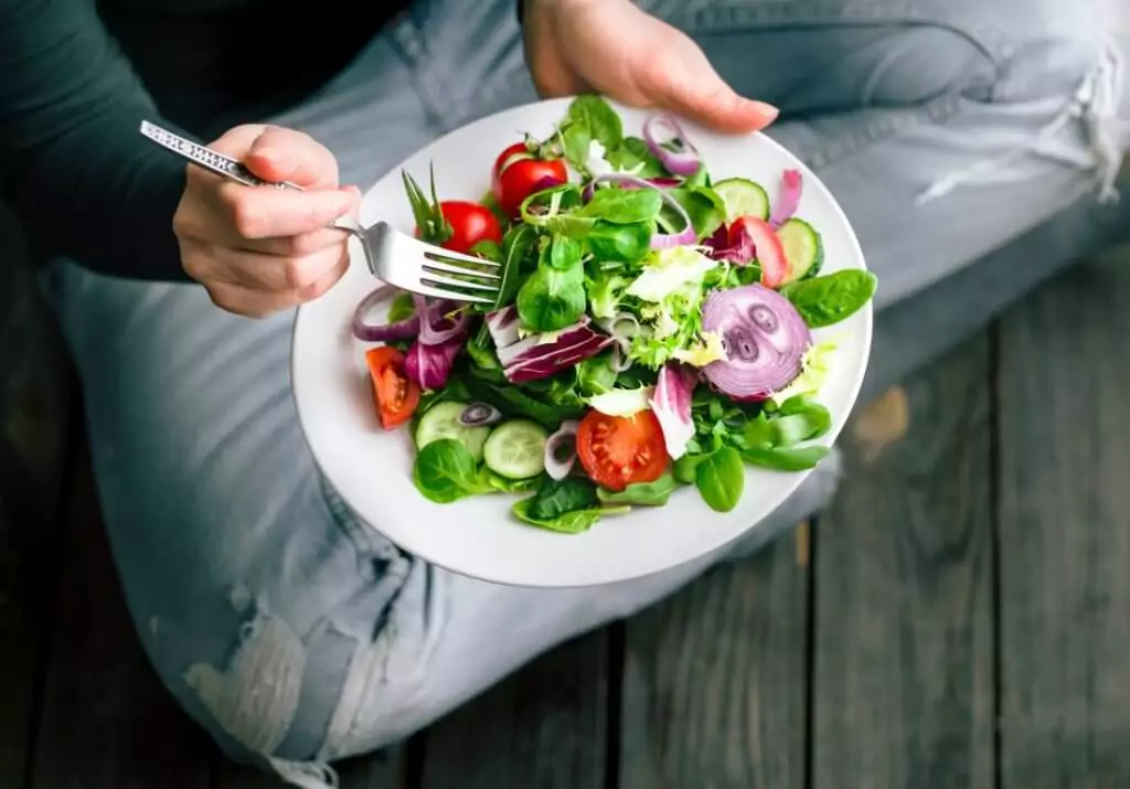 image of-plate-salad